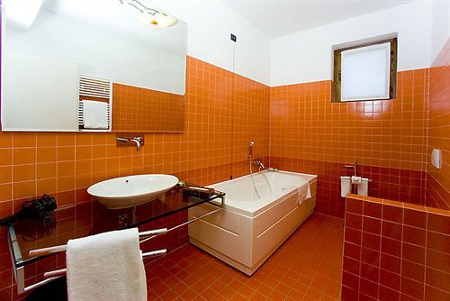 Hotel Ristorante Giordano Cavernago Eksteriør billede